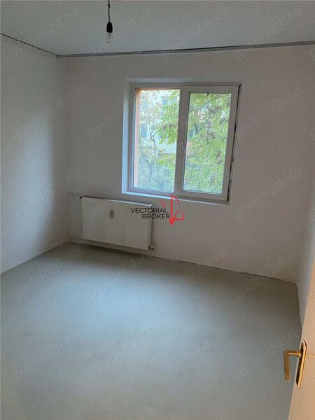 Tei, Cristea Mateescu, apartament et. 4/8 bloc reabilitat,